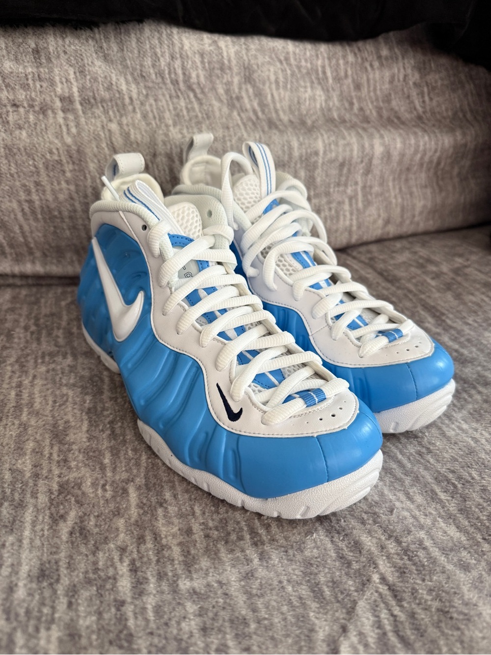 Nike UNC Foamposites Pro Men’s 6.5 Womens 8 NWB Sneakers Foamposite